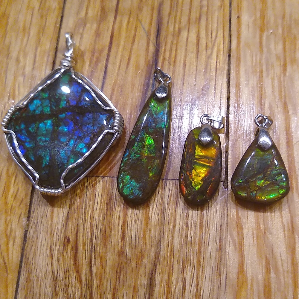Ammolite pendant - Picture 10 of 10